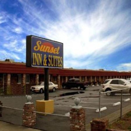 Sunset Inn And Suites West Sacramento Kültér fotó