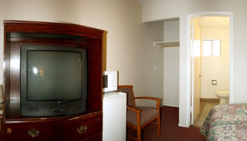 Sunset Inn And Suites West Sacramento Szoba fotó