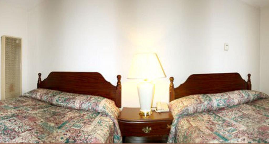 Sunset Inn And Suites West Sacramento Szoba fotó